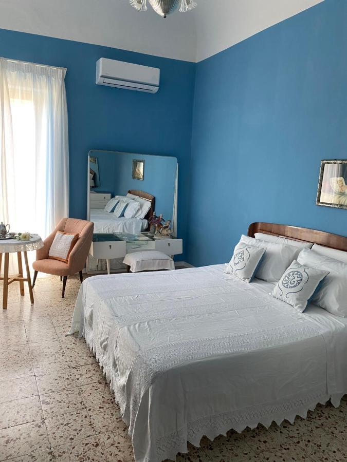 A Casa Di Nonna Mela Apartment ปอร์โต เอมเปโดเกล ภายนอก รูปภาพ
