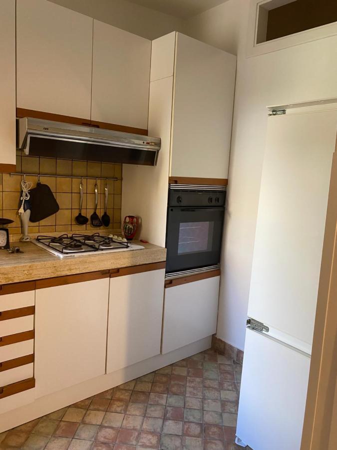 A Casa Di Nonna Mela Apartment ปอร์โต เอมเปโดเกล ภายนอก รูปภาพ