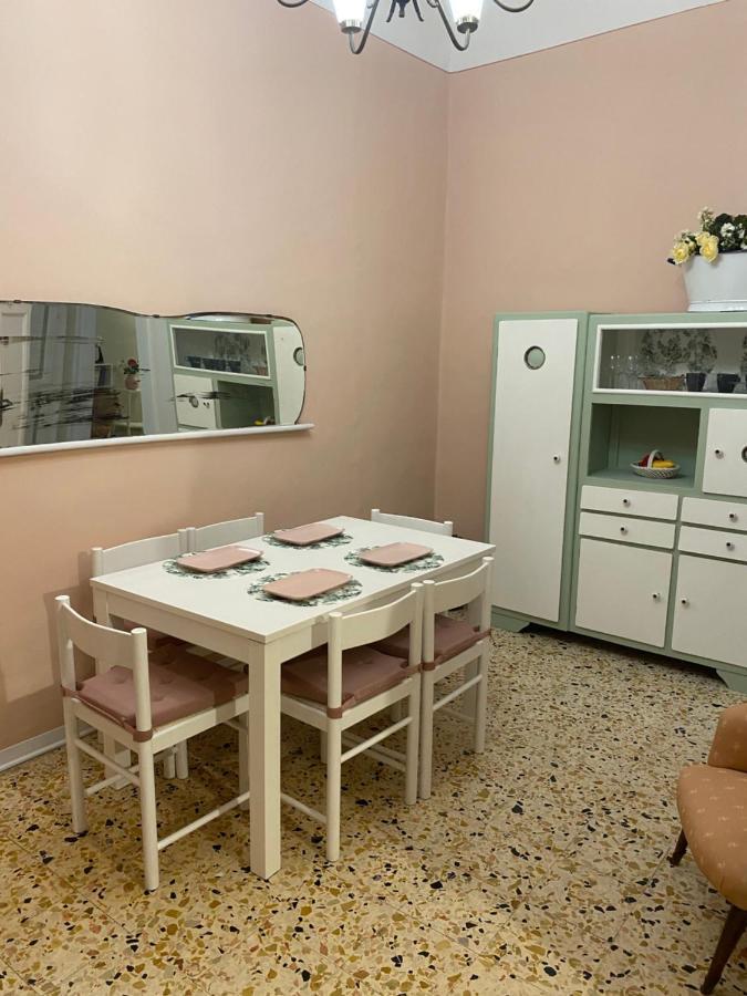 A Casa Di Nonna Mela Apartment ปอร์โต เอมเปโดเกล ภายนอก รูปภาพ