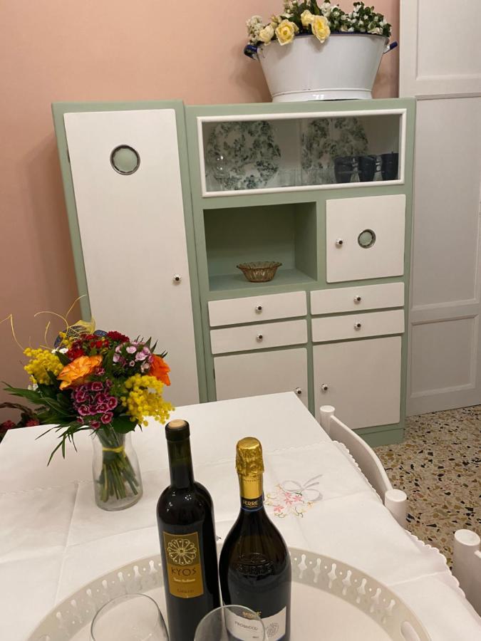 A Casa Di Nonna Mela Apartment ปอร์โต เอมเปโดเกล ภายนอก รูปภาพ