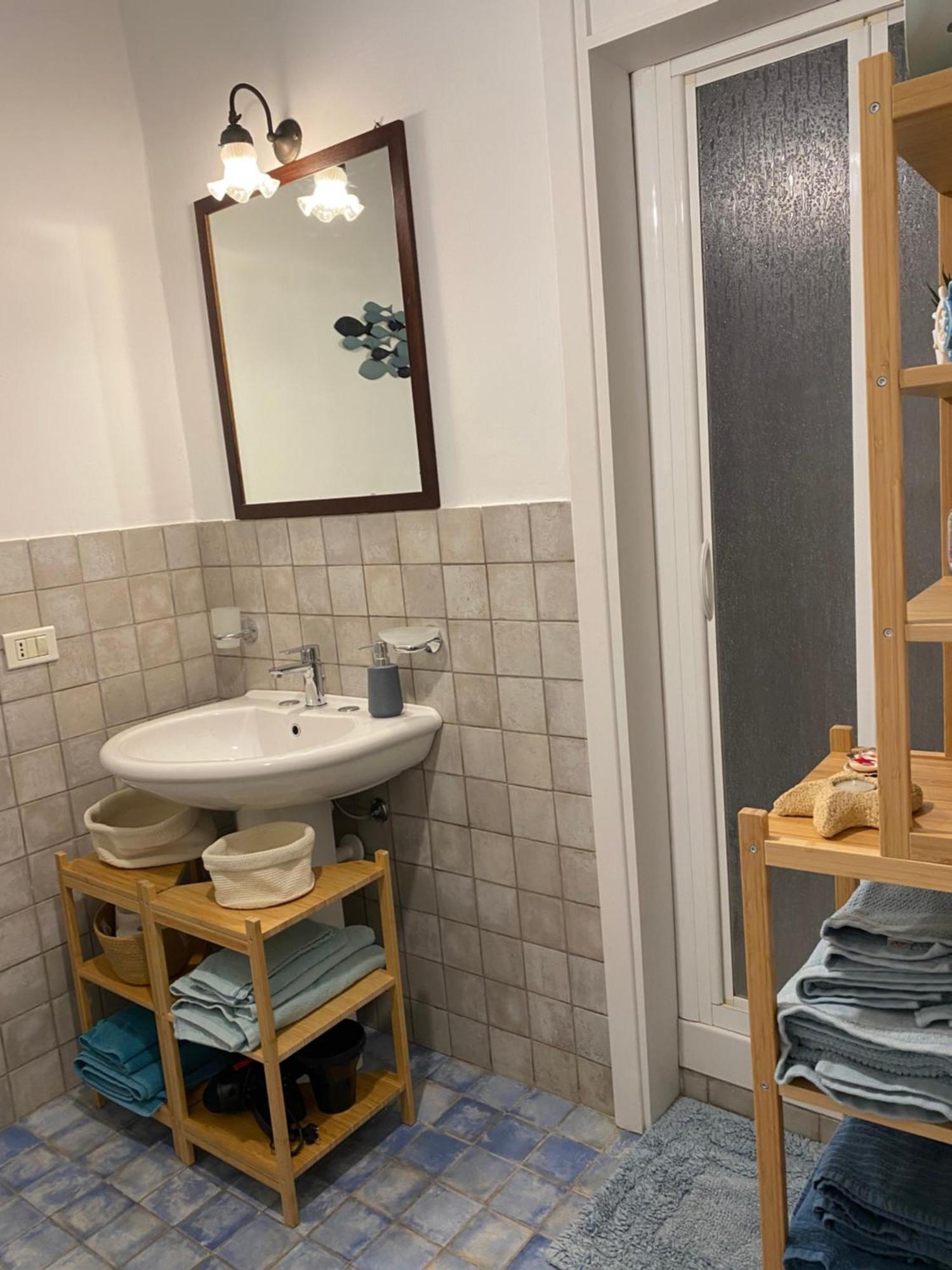 A Casa Di Nonna Mela Apartment ปอร์โต เอมเปโดเกล ภายนอก รูปภาพ
